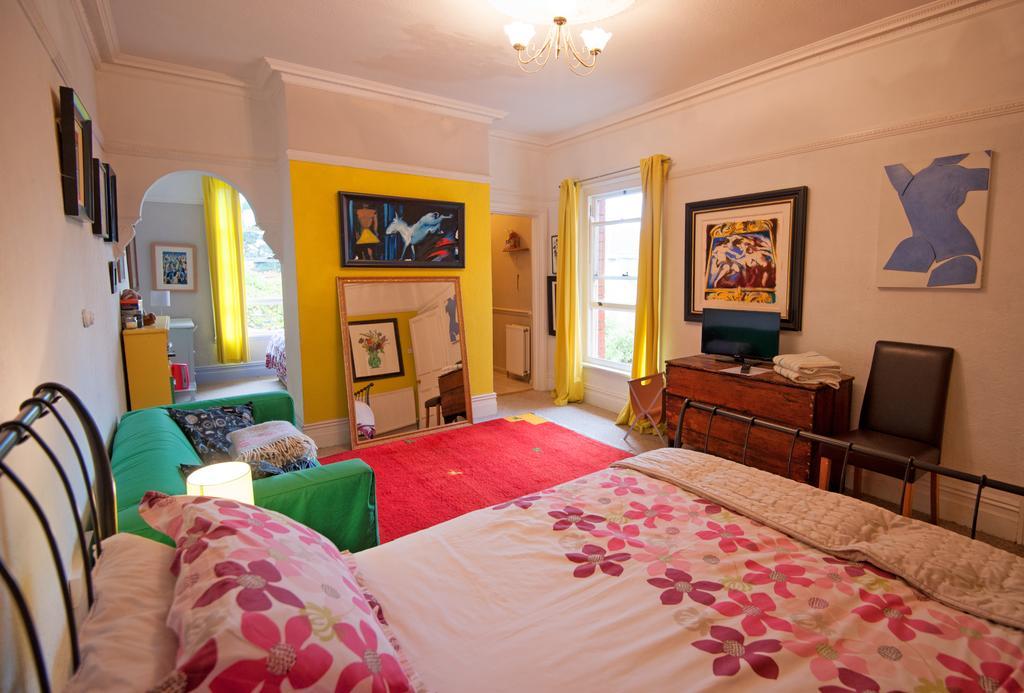 East Friars Bed And Breakfast Hereford Room photo