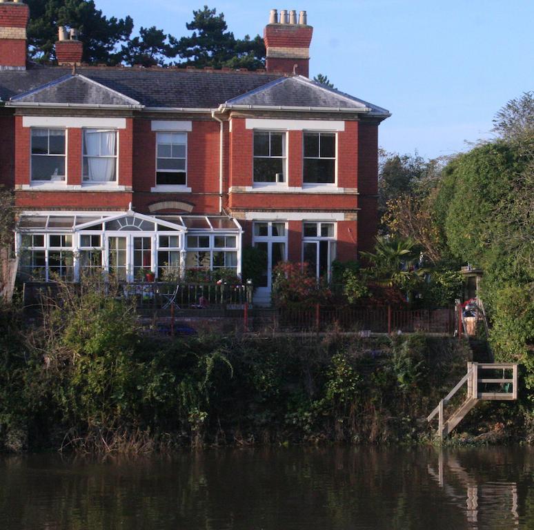 East Friars Bed And Breakfast Hereford Exterior photo